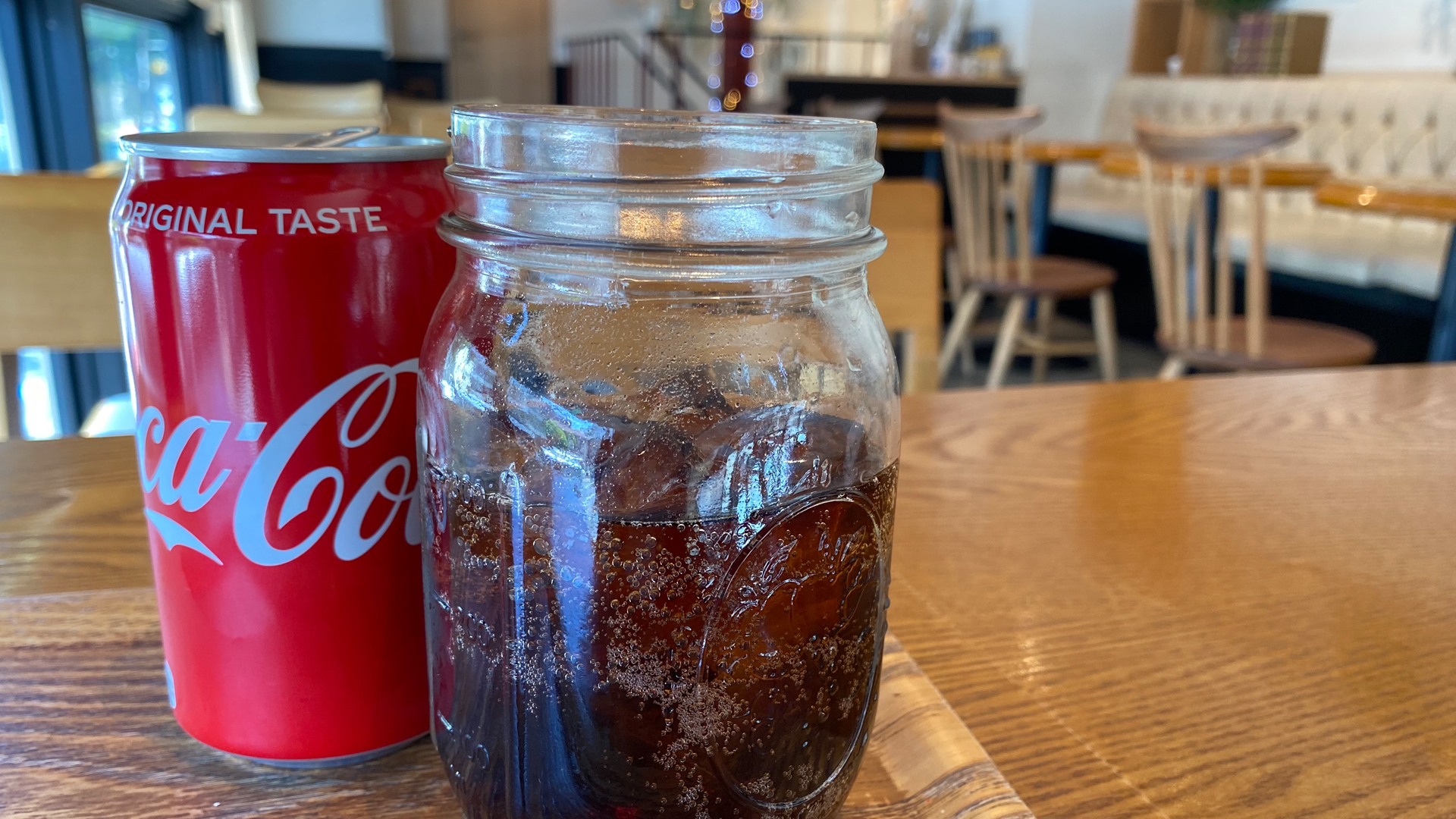 女子駅前ガイドイーグルテレビ新大久保HOMIBING（ホミビン）生イチゴホミビン（FRESH STRAWBERRY）