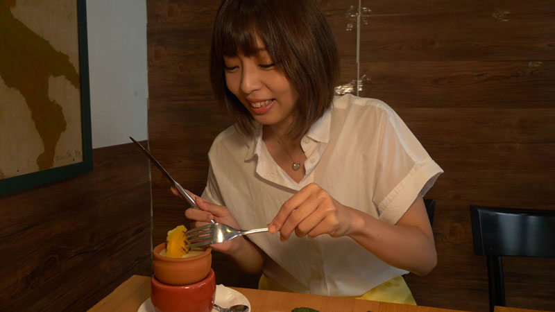 女子駅前ガイドイーグルテレビ